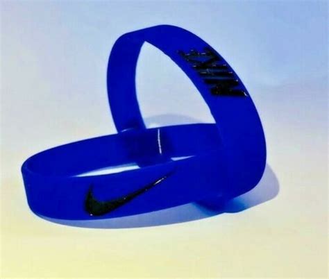 gummiarmband nike|Nike volleyball armband.